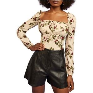 Reformation NWOT. Size 4. Bacio Top. Reformation too. Reformation shirt